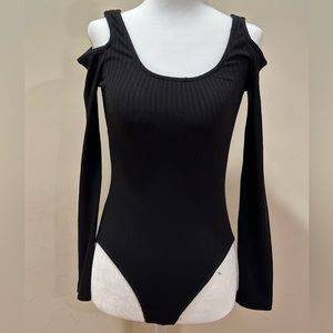 Socialite Black Cold Shoulder Long Sleeve Women’s Bodysuit XS